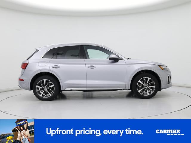 Photo of 2022 Silver Audi Q5