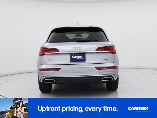 Photo of 2022 Silver Audi Q5