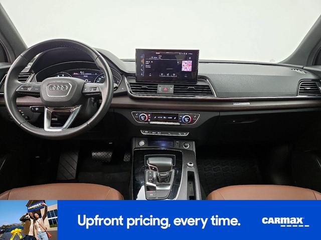Photo of 2022 Silver Audi Q5