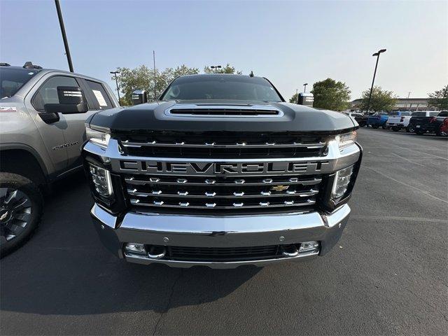 Photo of 2022 Black Chevrolet Silverado 2500
