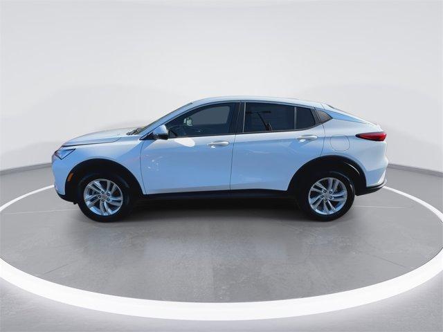 Photo of 2026 Summit White Buick Envista