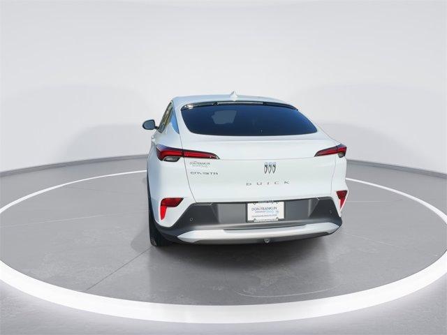 Photo of 2026 Summit White Buick Envista