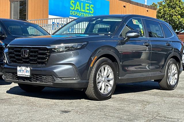Photo of 2025 Meteorite Gray Metallic Honda CR-V
