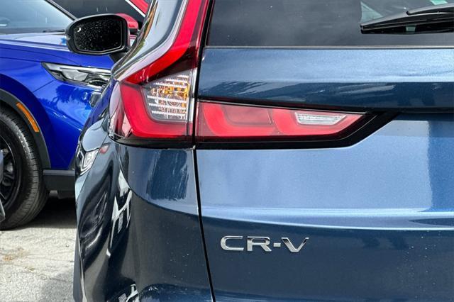 Photo of 2025 Canyon River Blue Metallic Honda CR-V