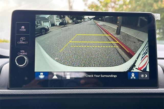 Photo of 2026 Platinum White Pearl Honda CR-V