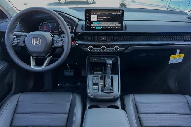 Photo of 2025 Crystal Black Pearl Honda CR-V