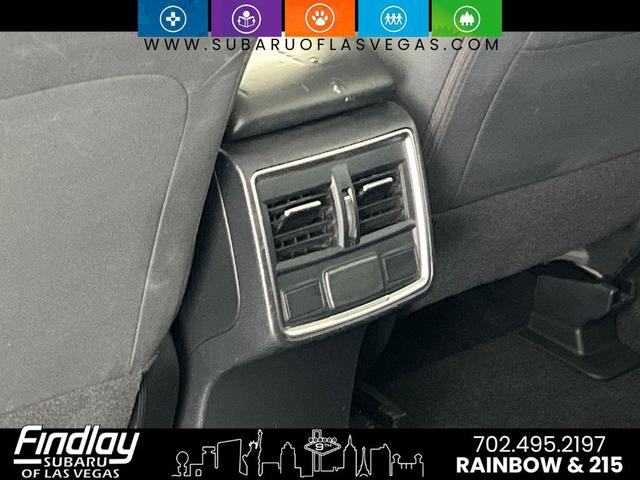 Photo of 2022 Ice Silver Metallic Subaru Forester
