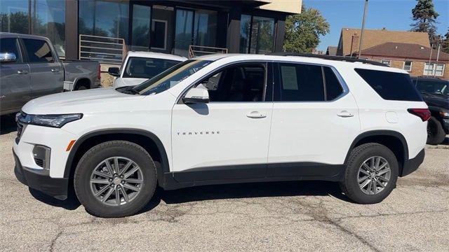 Photo of 2023 Summit White Chevrolet Traverse