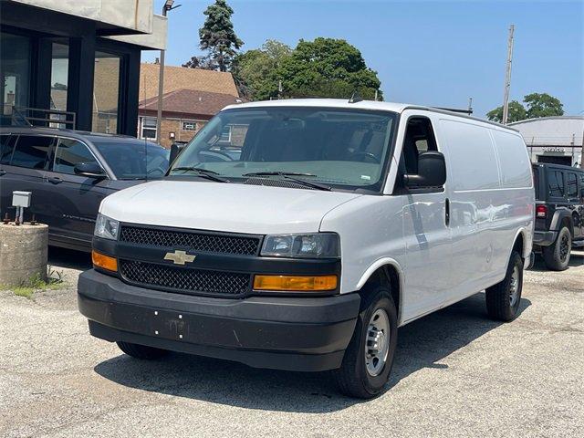 2022 Chevrolet Express 2500