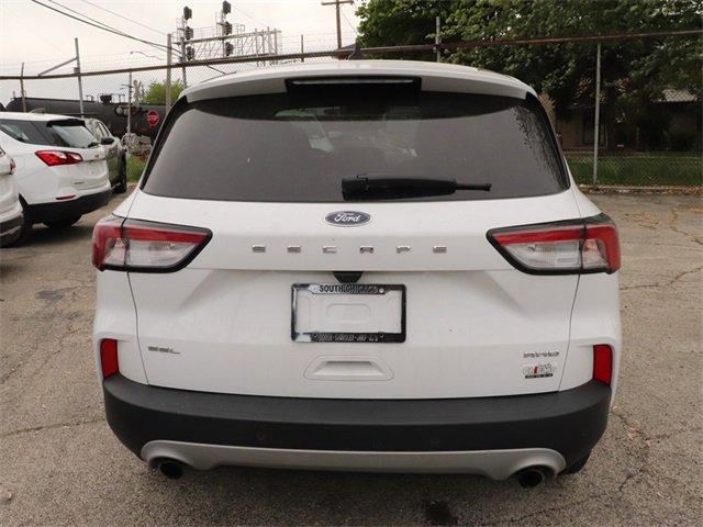 Photo of 2022 Oxford White Ford Escape