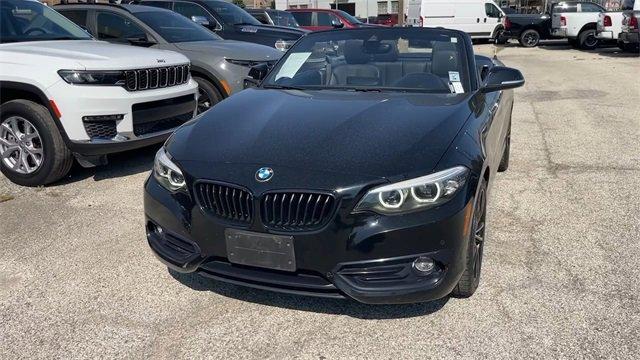 Photo of 2020 Jet Black BMW 230