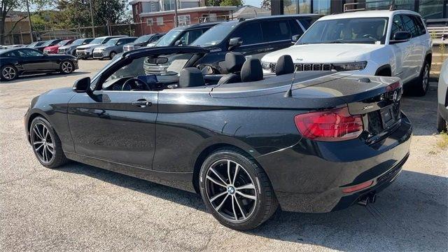 Photo of 2020 Jet Black BMW 230