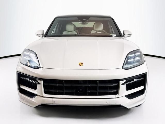 Photo of 2025 Chalk Porsche Cayenne