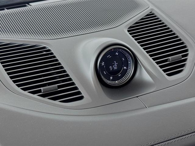 Photo of 2025 Chalk Porsche Cayenne