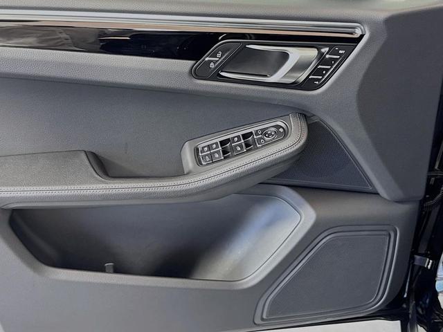 Photo of 2024 Black Porsche Macan