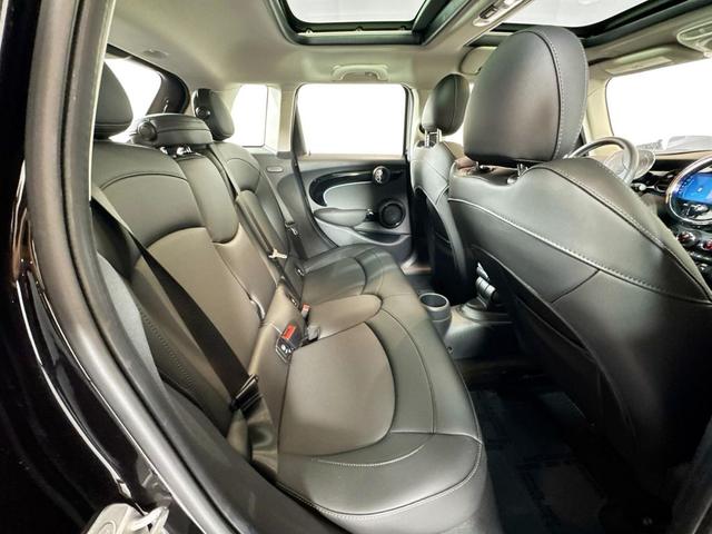 Photo of 2022 Midnight Black Metallic MINI Hardtop