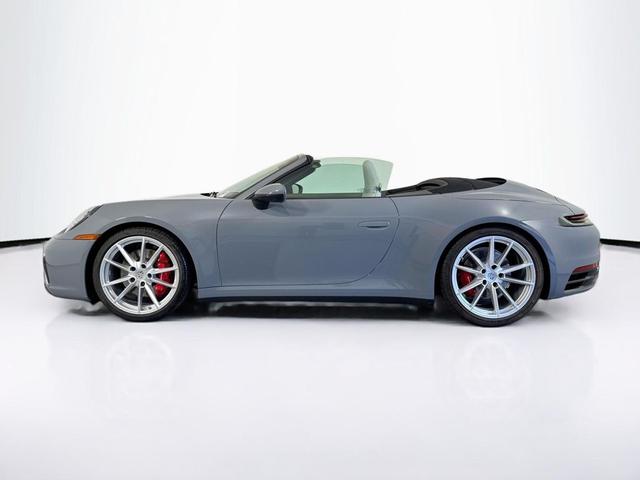 Photo of 2024 Arctic Grey Porsche 911
