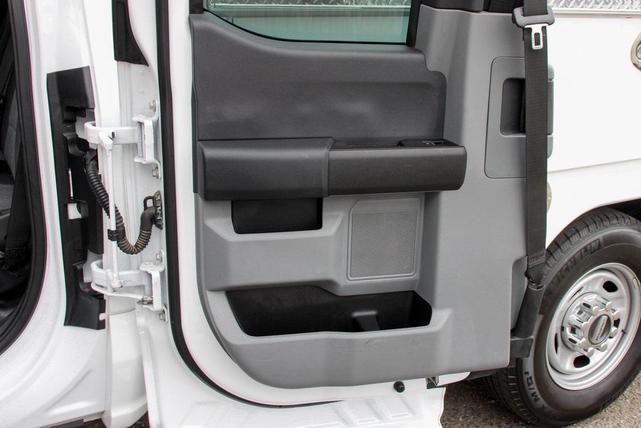 Photo of 2024 Oxford White Ford F-250