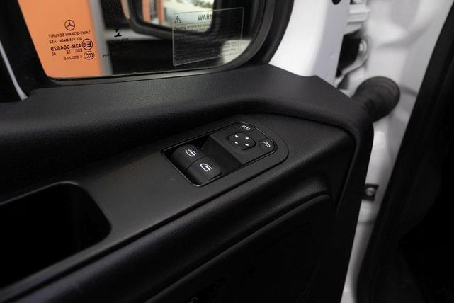 Photo of 2022 White Mercedes-Benz Sprinter 2500