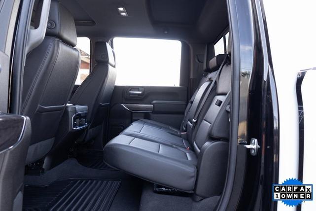 Photo of 2022 Black Chevrolet Silverado 2500