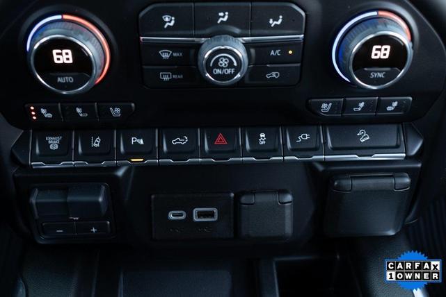 Photo of 2022 Black Chevrolet Silverado 2500