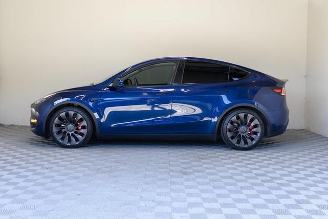 Photo of 2021 Blue Tesla Model Y