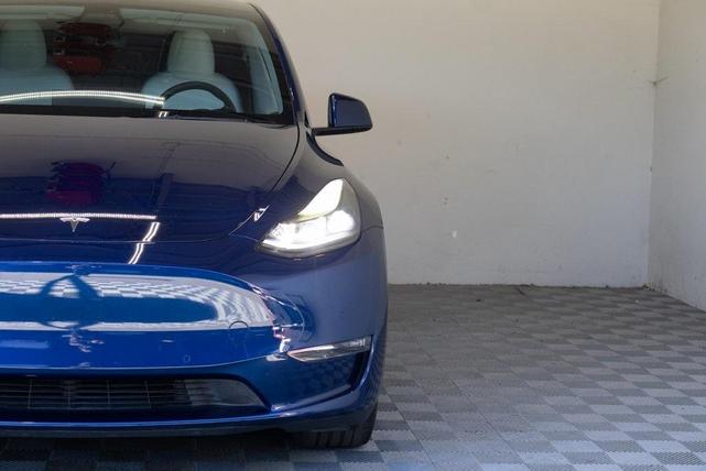 Photo of 2021 Blue Tesla Model Y