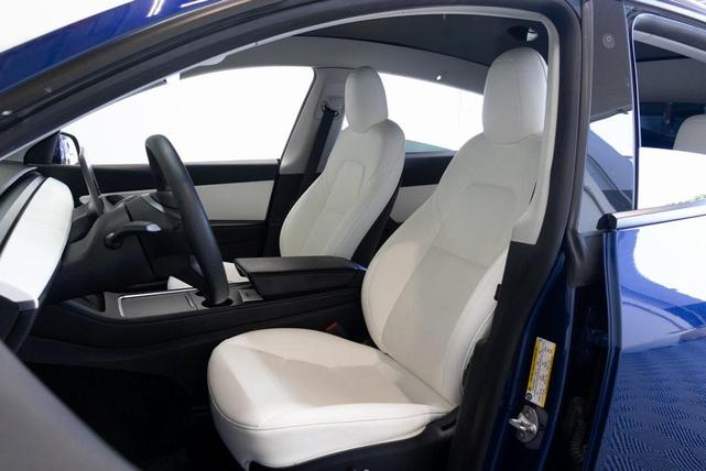 Photo of 2021 Blue Tesla Model Y