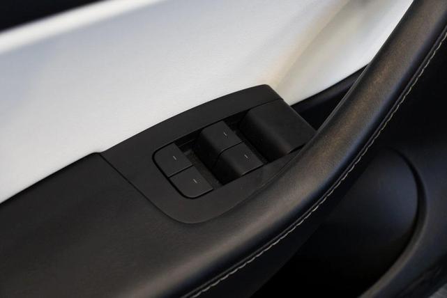Photo of 2021 Blue Tesla Model Y