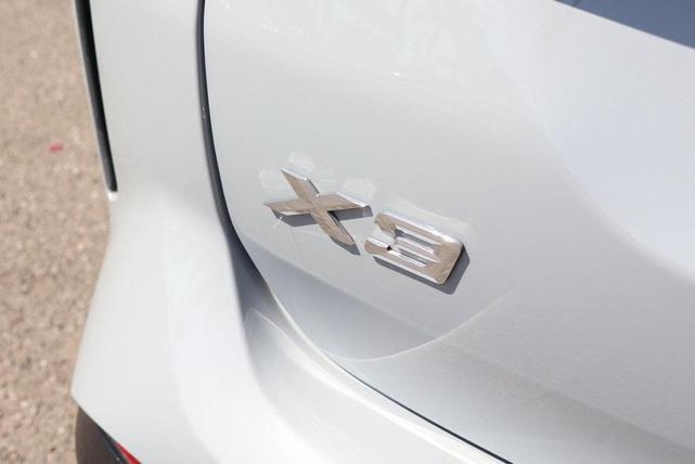 Photo of 2022 Brooklyn Gray Metallic BMW X3