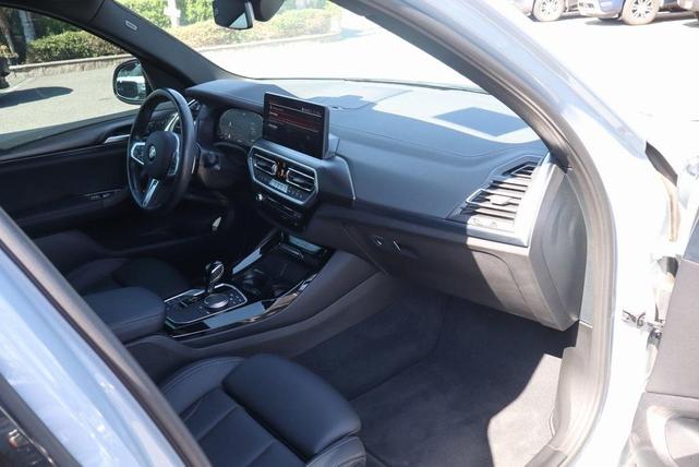 Photo of 2022 Brooklyn Gray Metallic BMW X3
