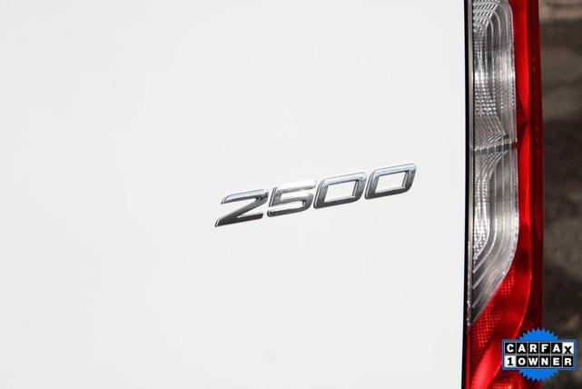 Photo of 2022 White Mercedes-Benz Sprinter 2500