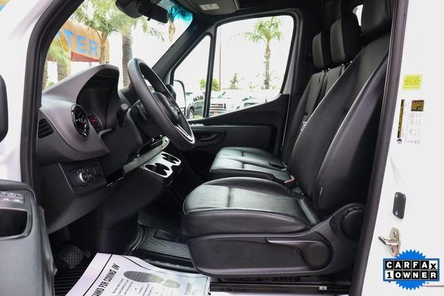 Photo of 2023 White Mercedes-Benz Sprinter 2500