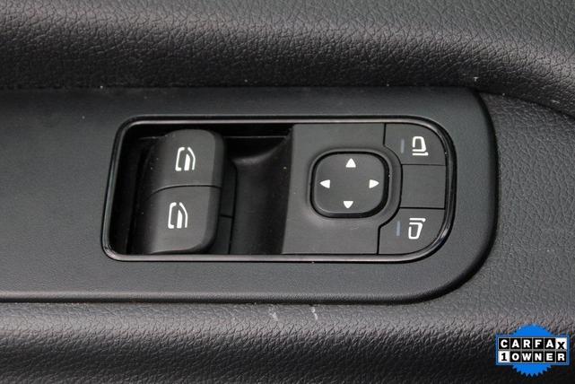 Photo of 2022 White Mercedes-Benz Sprinter 2500