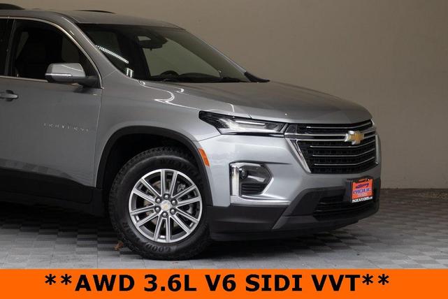 Photo of 2023 Sterling Gray Metallic Chevrolet Traverse