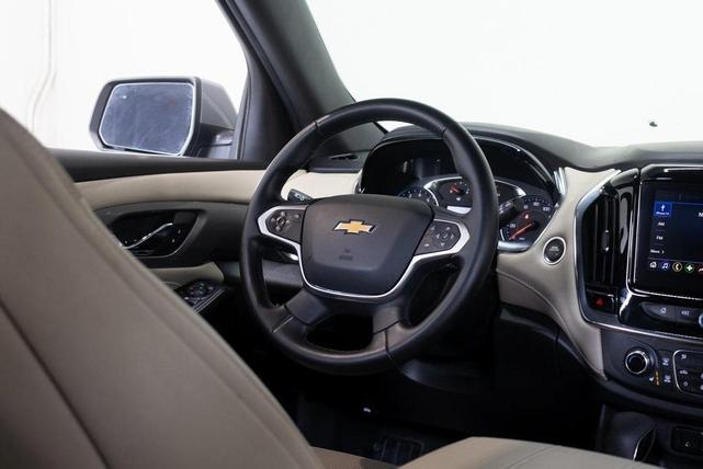 Photo of 2023 Sterling Gray Metallic Chevrolet Traverse