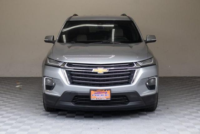Photo of 2023 Sterling Gray Metallic Chevrolet Traverse