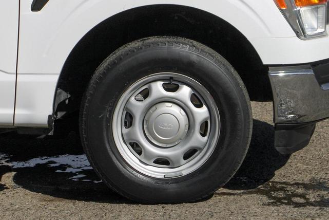 Photo of 2022 Oxford White Ford F-150