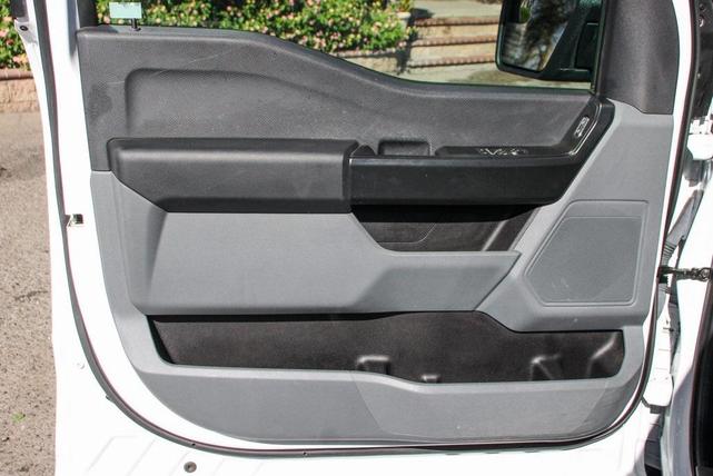 Photo of 2022 Oxford White Ford F-150