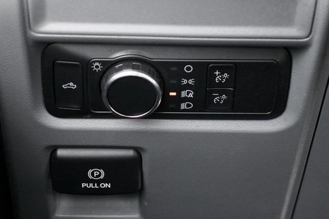 Photo of 2022 Oxford White Ford F-150