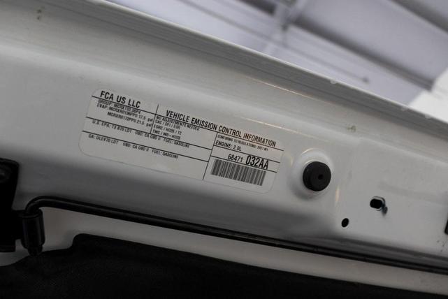 Photo of 2021 Bright White Clearcoat Jeep Wrangler