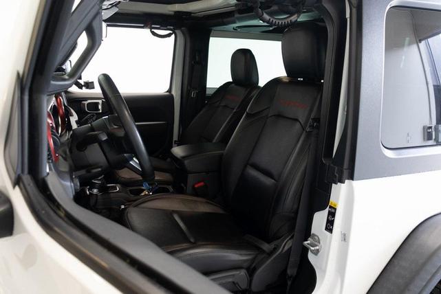Photo of 2021 Bright White Clearcoat Jeep Wrangler