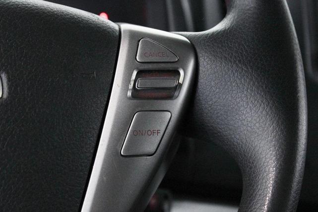 Photo of 2021 Cloud White Nissan NV200