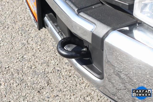 Photo of 2022 Oxford White Ford F-350