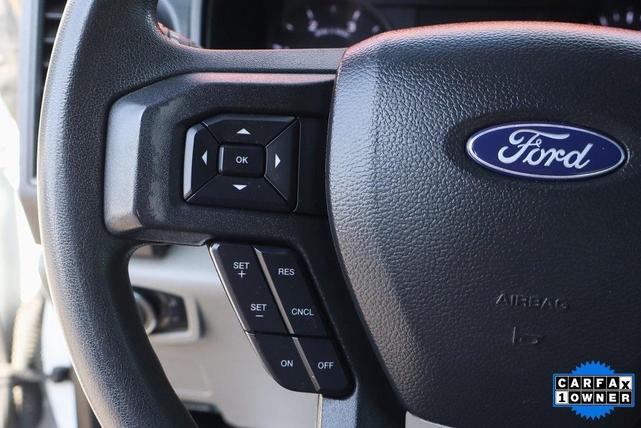 Photo of 2022 Oxford White Ford F-350
