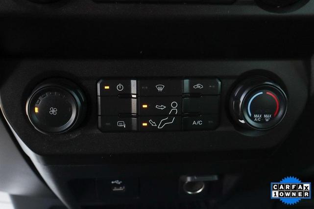 Photo of 2022 Oxford White Ford F-350