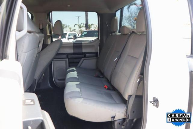 Photo of 2022 Oxford White Ford F-350