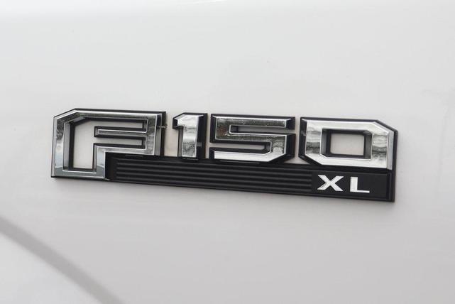 Photo of 2017 Oxford White Ford F-150