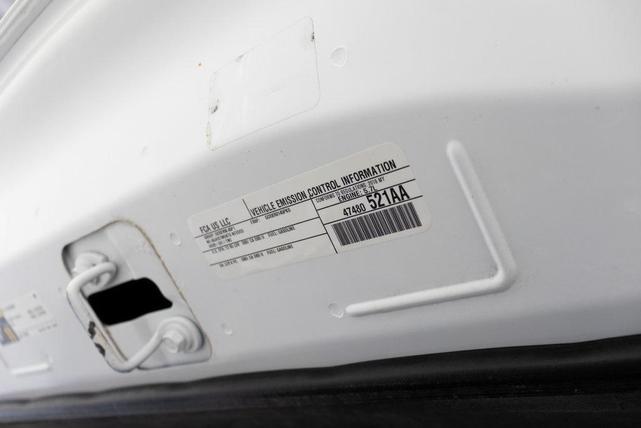 Photo of 2016 Ivory White Tri-Coat Pearl Dodge Challenger