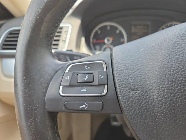Photo of 2013 Opera Red Metallic Volkswagen Passat